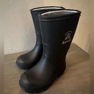Toddler Kamik Rubber Boots size 6